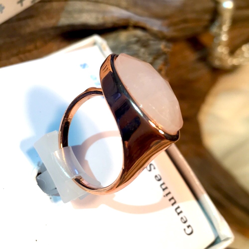 🎀Olive & ivy® Rose Gold Stone Ring🎀